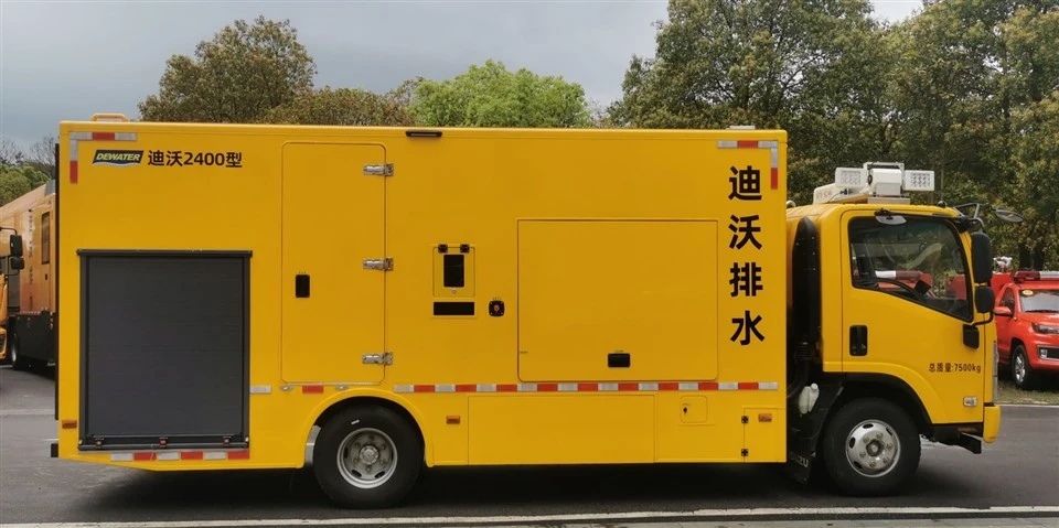 Camion pompe de drainage d'eau